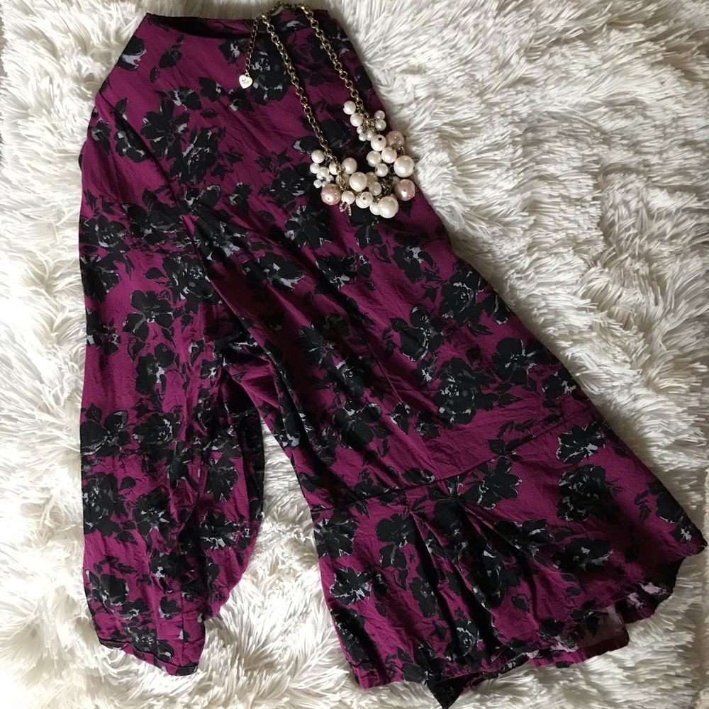 Banana Republic Fuchsia Floral Peplum Blouse